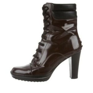 SOLD Tod's Aspen Tronchetto Ankle Boot